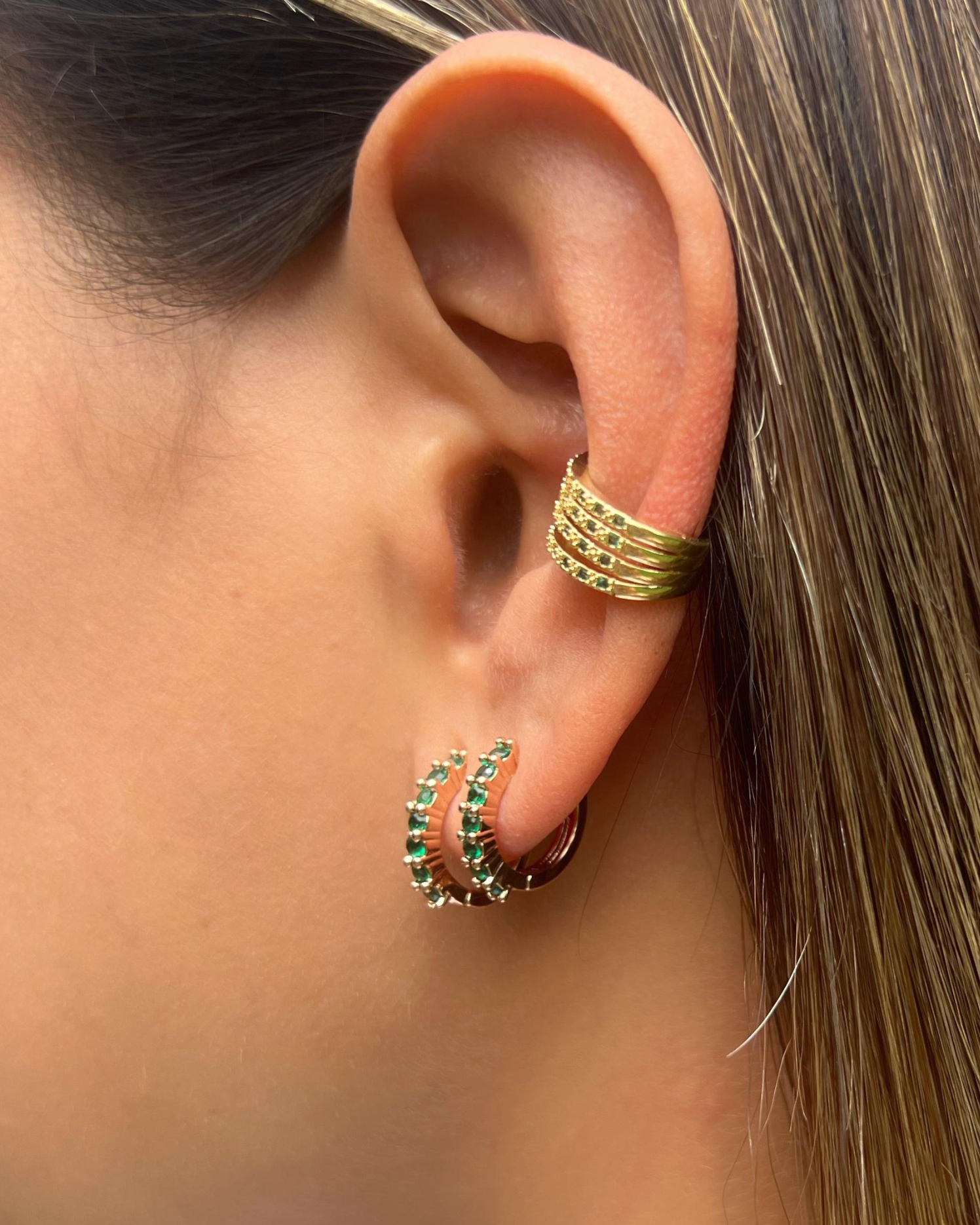 Earcuff Multiple verde